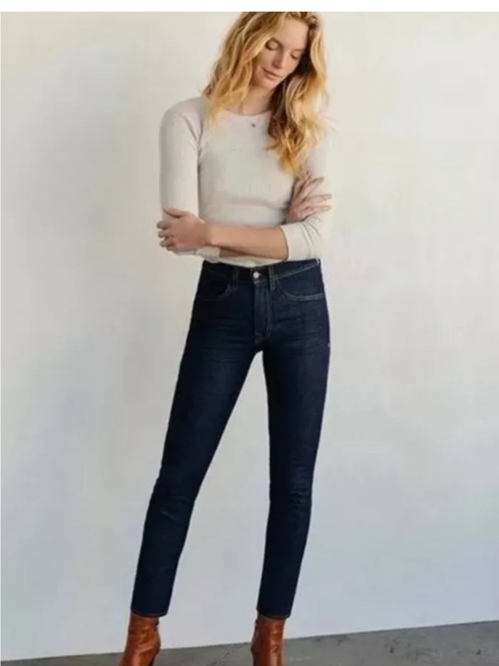 Imogene and Willie Josette Jeans Straight Leg Size 27 Dark Wash Classic Fall